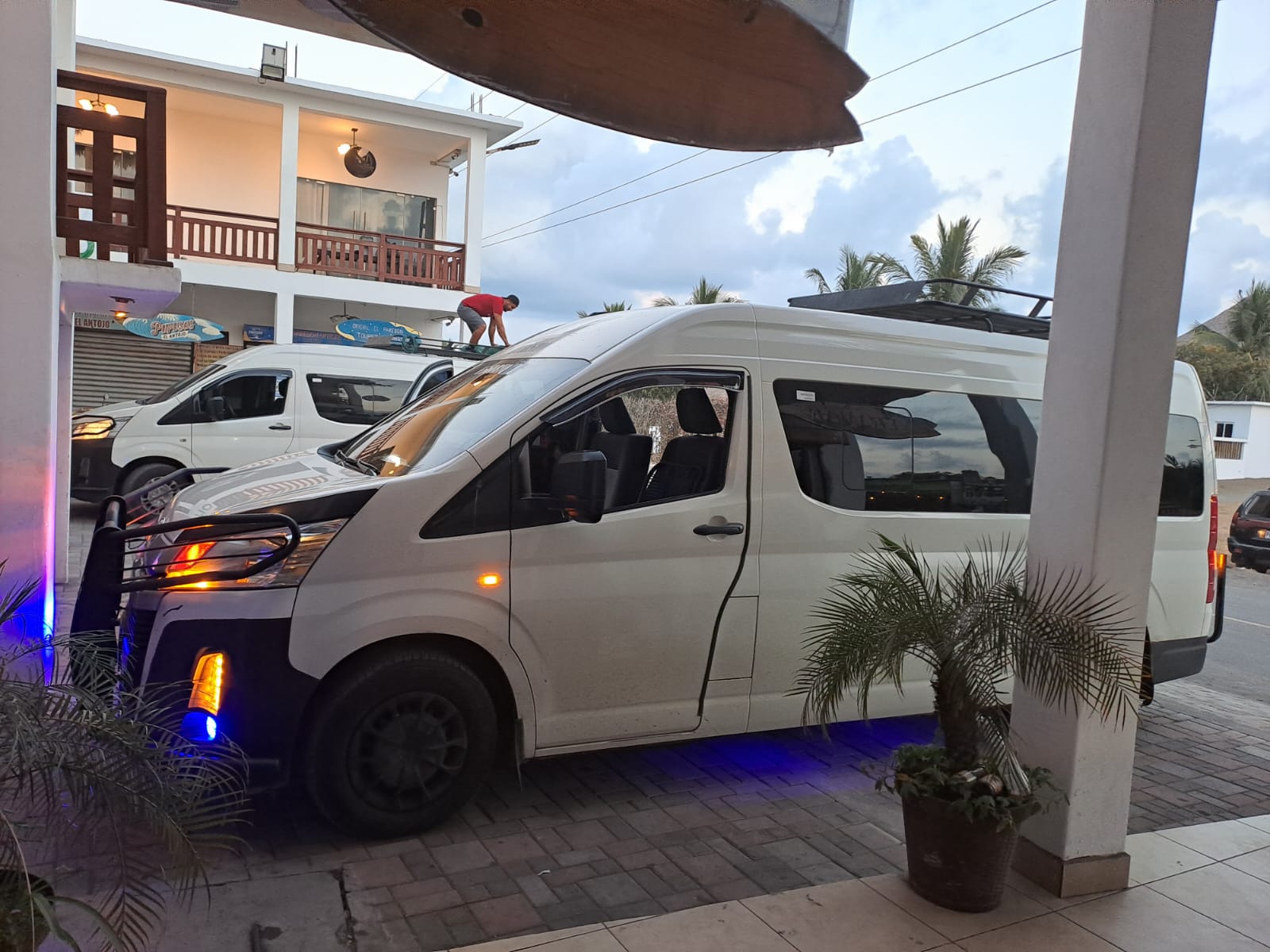 SHUTTLE FROM SAN PEDRO LA LAGUNA TO EL PAREDON - photo 5